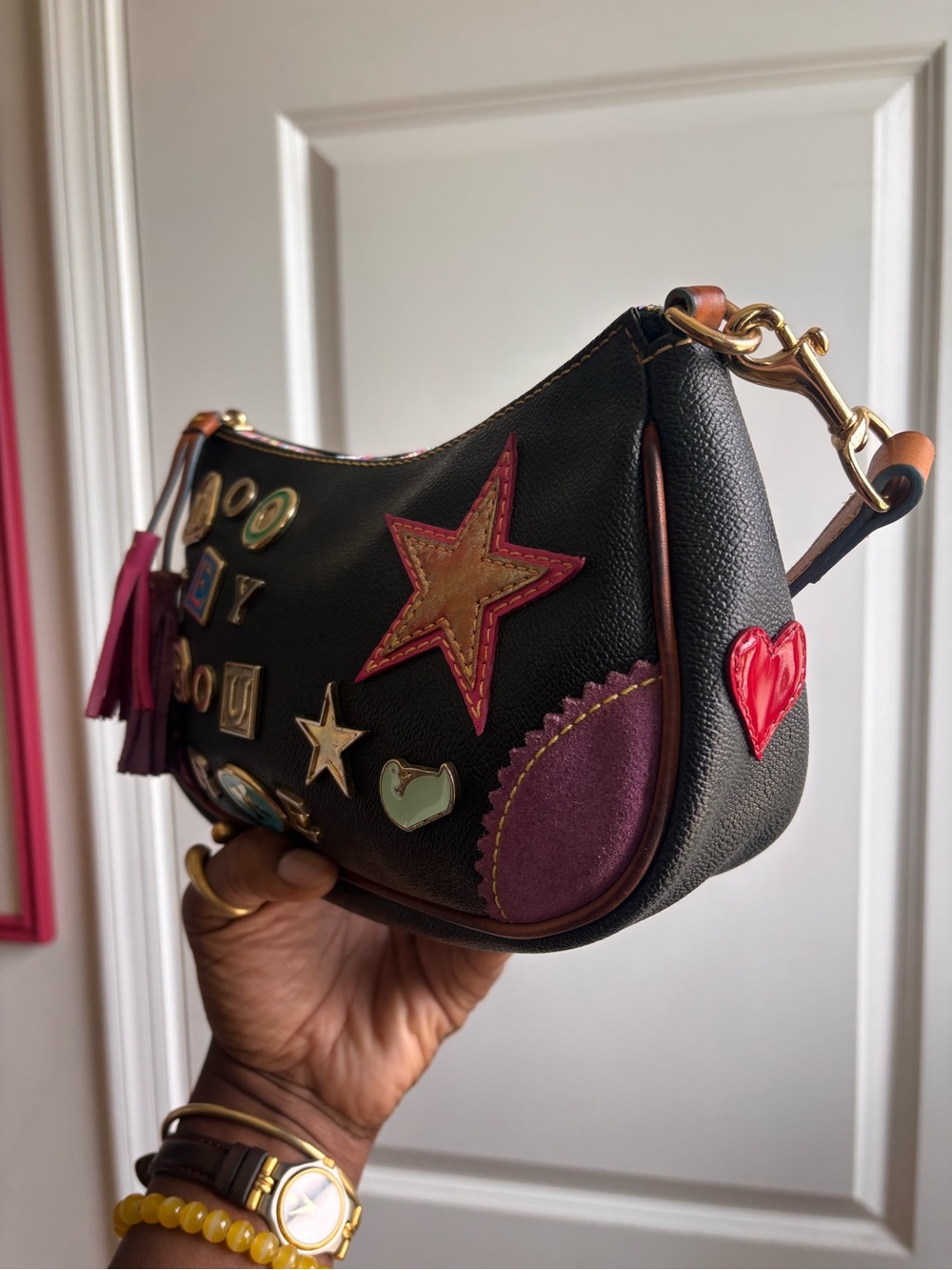Dooney & Bourke x Lindsay Lohan "Hearts and Charms" collection, - Picture 2 of 9